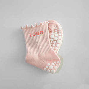 Calcetines de Yoga Antideslizantes de Algodón para Mujer, con Diseño de Logotipo Personalizado al por Mayor, con Puño con Volantes, de Marca, Calcetines Deportivos de Algodón - Product Image 2