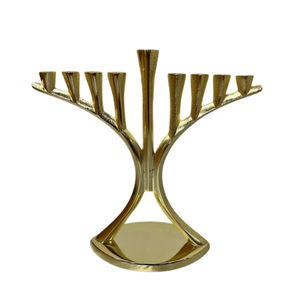 Bougeoir Menorah doré à 9 branches pour Hanoukka Candélabre élégant en métal pour la décoration de la maison et les cadeaux religieux - Product Image 2