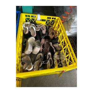 Zapatos Elite Seminuevos Mujer Colección Número de Modelo Calzado Usado - Product Image 1