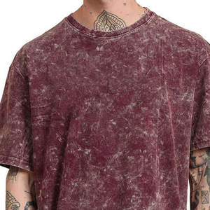 Camiseta cómoda de gran tamaño para hombre con longitud extendida y tela ligera y suave. - Product Image 6