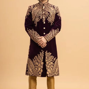 Designer Groom Sherwani en perles de verre en cristal noir orné d'or Chudidhar étole Dabka travail grande taille pour mariage 2024 - Product Image 1