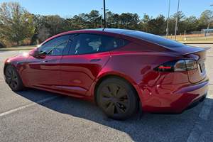 Tesla Model S Plaid Ultra Rojo 2023 USADO MÁS VENDIDO - Product Image 3