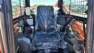 Chargeuse sur pneus Kubota SVL 97-2 d'occasion de haute qualité, chargeuse sur chenilles, bon état de marche, moteur principal pour la construction - Product Image 6