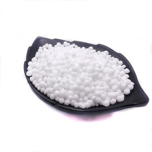 Urea blanca pura de grado alimenticio de Urea al por mayor de fábrica Premium con nitrógeno máximo para alimentar aves de corral, ovejas y ganado - Product Image 3