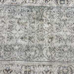 พรมสไตล์ตุรกีวินเทจ ขนาด 2.9x6 ฟุต ลายทางสีเทา ทำจากขนสัตว์ - Product Image 5