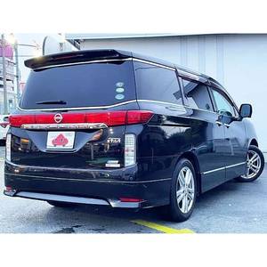Nissan Elgrand 2010, Minivan con Volante a la Derecha - Product Image 3