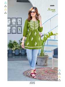 Vêtements fantaisie, très demandés, haut de gamme, qualité supérieure, kurta court en rayonne lourde avec broderie, fabricant d'Inde - Product Image 5