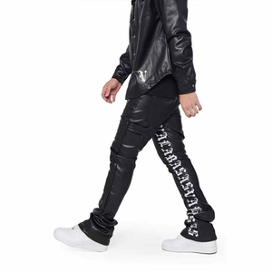 Pantalones de piel sintética para hombre ajustados brillantes con bordado de entrepierna personalizado OEM pantalones acampanados apilados de cuero para hombre Pantalones de cuero personalizados para hombre - Product Image 4