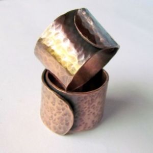 Stainless Steel <b>Tabletop</b> Napkin Ring with <b>Mirror</b> Finished Perfect for Home Kitchenware and Elegant Dinnerware - Product Image 5