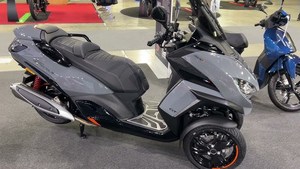 TOP-SELLING NOUVEAU 2025 Pe-u-geot Metropolis 400-GT Scooter à trois roues avec garantie de 5 ans Prêt à être expédié - Product Image 3
