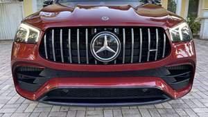 AMG GLE 63 S 2021, V8 biturbo, très bien équipé, transmission intégrale, peinture Designo - Product Image 4