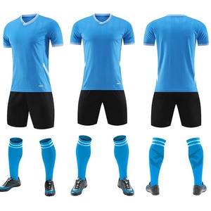 Nouveau maillot de football personnalisé uniforme de football accepté vêtements de football Furbol personnalisés pour l'entraînement en club - Product Image 3