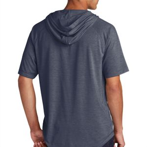 Sweat à capuche élégant à manches courtes pour hommes, léger et tendance, parfait pour une tenue décontractée et un entraînement sportif - Product Image 3