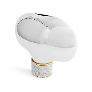 Florero de metal de diseño antiguo Premium con intrincado trabajo floral adecuado para interiores de casas modernas vintage o Rústicas - Product Image 5