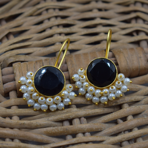 Nouvelle arrivée à la mode tendance en laiton plaqué or fait à la main pierre mat balancent plaqué or boucles d'oreilles bijoux de mode boucles d'oreilles femmes - Product Image 1