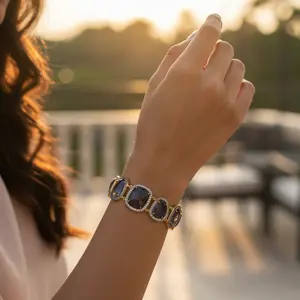 Pulsera de Diamantes con Baño de Oro Blanco Espléndido para Regalo de Mujer - Product Image 1