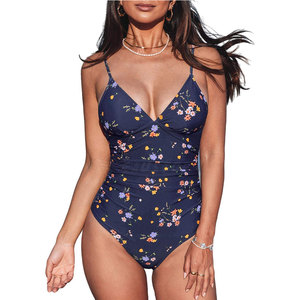 Maillot de bain femme confortable, respirant, à contraste de couleurs, durable, sans couture, une pièce, avec logo frontal, séchage rapide - Product Image 1