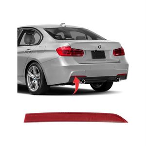 Reflector de parachoques trasero lado izquierdo compatible con BMW Serie 3 F30 F31 M Sport 328i 335i rojo OEM 63147847165 - Product Image 1