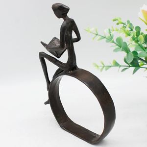 Escultura de Arte de Metal dorado geométrico abstracto superior estatua de escritorio Ornamental para sala de estar mesa de centro comedor nórdico H - Product Image 6