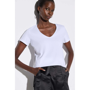 T-shirt basique pour femmes à col en V, style décontracté, respirant, 100% polyester, coupe régulière, saison estivale, manches longues, tailles XS à XL - Product Image 1