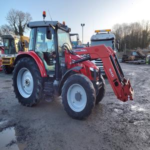 Compre Massey Ferguson 4WD Tractor 5713 con caja de cambios de motor de calidad superior Oferta al por mayor de larga duración Entrega rápida - Product Image 3