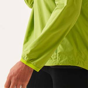 Veste de course imperméable haute performance pour hommes-Respirante, légère, avec caractéristiques de sécurité réfléchissantes pour la course de nuit - Product Image 6