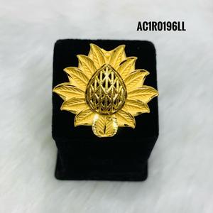 Ensemble de bijoux plaqué or pour femmes avec boîte chaîne motif floral matériel en laiton design floral élégant - Product Image 2