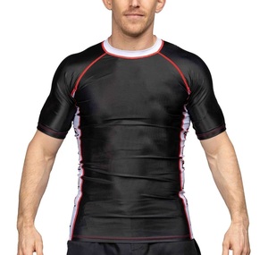 Offre Spéciale bonne qualité nouvelle arrivée Rash Guard vente en gros OEM Service Rash Guard respirant à manches courtes conception compression mma - Product Image 1
