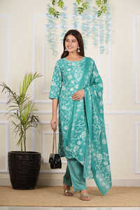 Ensemble Kurta droit en coton brodé à imprimé floral vert pour femmes, col rond et manches 3/4, pantalon en chevron et dupatta assortis - Product Image 3