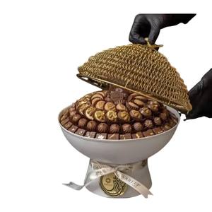 Plateau Cadeau de Chocolat de Luxe avec Calligraphie Arabe, Plateau de Douceurs Artisanales Premium pour l'Aïd Moubarak et les Occasions Spéciales - Product Image 4