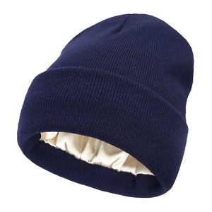 Bonnet d'hiver tricoté personnalisé en gros OEM, haute qualité, avec patch en cuir, décontracté, chaud, camouflage, nœuds, à carreaux, à pois, style Y2K, pour l'extérieur - Product Image 1