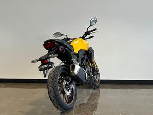 Disponible Ahora: Motocicletas Nuevas CB300R (ABS) 2025 en Stock - Product Image 6