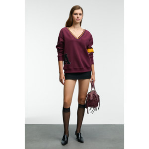 Sudadera GRIMELANGE DIVINE para Mujer con Cuello en V, Bordado y Detalles de Parches - Product Image 3