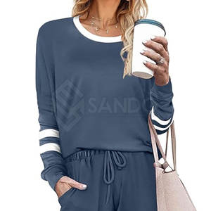 Servicio OEM Trajes de sudor de mujer de secado rápido más vendidos Trajes de sudor de mujer de mejor precio hechos a medida - Product Image 6