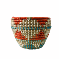 Hoogwaardige, milieuvriendelijke fruitmand van zeegras in mid-century modern stijl, handgemaakt door BaoMinh Artisan uit Vietnam