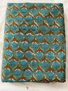 Tissu en coton pour vêtements de fête imprimé de blocs floraux pour enfants artisanat et art matelassage tissu de couture de cour ethnique léger - Product Image 4