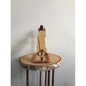 MARVELOUS; el uso de un soporte para botellas de vino protege tus botellas de vino del rodamiento, roturas o almacenamiento incorrecto a lo largo del tiempo. - Product Image 5