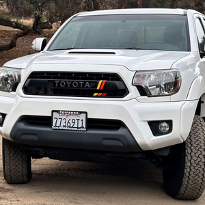 Toyota Tacoma TRD Pro 2015 Usada en Buen Estado, Doble Cabina 4x4 - Product Image 1