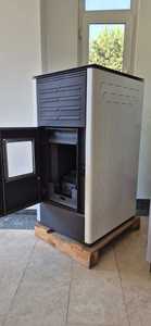 Poêle à granulés moderne à haute efficacité Solution de chauffage domestique - Product Image 3