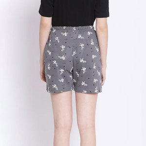 บริการออกแบบ OEM กางเกงขาสั้นผู้หญิงคุณภาพพรีเมียม ระบายอากาศได้ดี เป็นมิตรกับสิ่งแวดล้อม แห้งเร็ว ผ้าฝ้าย/โพลีเอสเตอร์ แต่งระบาย  จำนวนสั่งซื้อจำนวนมาก ราคาประหยัด - Product Image 2