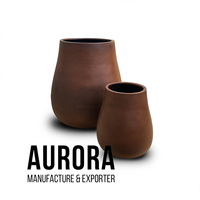 Pots Aurora de l'usine de confiance : Jardinières en Fiberstone peintes, écologiques, modernes, légères, durables, pour l'extérieur et la maison, personnalisables