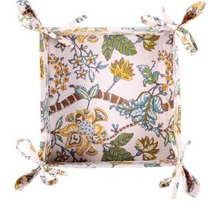 Fabric square shape 100% cotton <b>white</b> color printed bread <b>basket</b> Factory Direct Price GOTS Certificate Premium <b>Storage</b> <b>Baskets</b> - Product Image 2