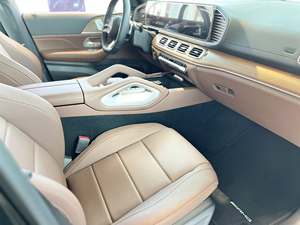 SUV de Lujo Usado, Tamaño Completo, GLS 450 4MATIC, Año 2025 - Product Image 6