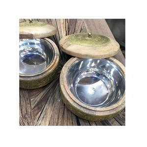 Lot de 2 bols en bois peints à la main de qualité de luxe de différentes tailles de chocolats ronds par Home Arts - Product Image 2