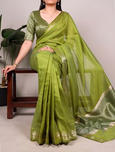 Sari de Diseñador para Mujer |   Sari de Color Sólido con Borde de Zari, Estilo Étnico Indio para Fiestas - Product Image 3
