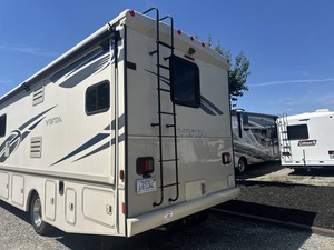 Caravane d'occasion Winneb-a-g-o V-i-s-t-a 29VE 2017 à vendre - Product Image 6