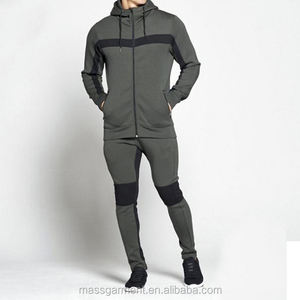 Conjunto Deportivo con Capucha y Estampado, Estilo Moderno, Ajuste Atlético, Secado Rápido, Unisex, Diseñado para el Rendimiento - Product Image 2