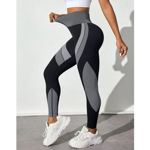 Mallas de mujer de estilo moderno, ropa deportiva, mallas de entrenamiento de cintura alta, mallas de Yoga cómodas hechas por Hanger Impex - Product Image 2