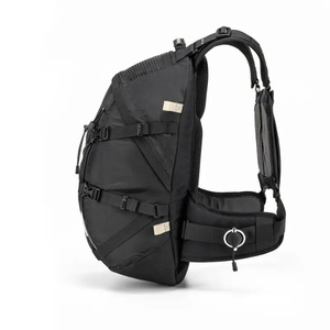 Mochila para Bicicleta Kriega R35 Negra KRU35 - Product Image 2
