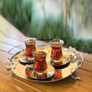 Prime qualité argent métal feuillu Accent poignée plateau de service à la main personnalisable hôtel fournitures créatives ustensiles de cuisine en gros - Product Image 1